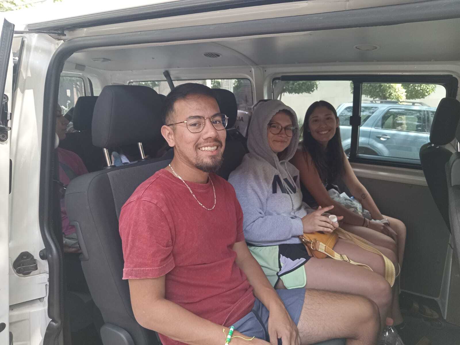 Traslado Compartido de Salida Hotel - Aeropuerto Zona B (Viajando por AEROTUCAN)