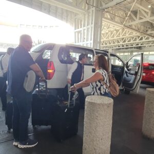 Traslado Compartido de Llegada Aeropuerto - Hotel Zona 3